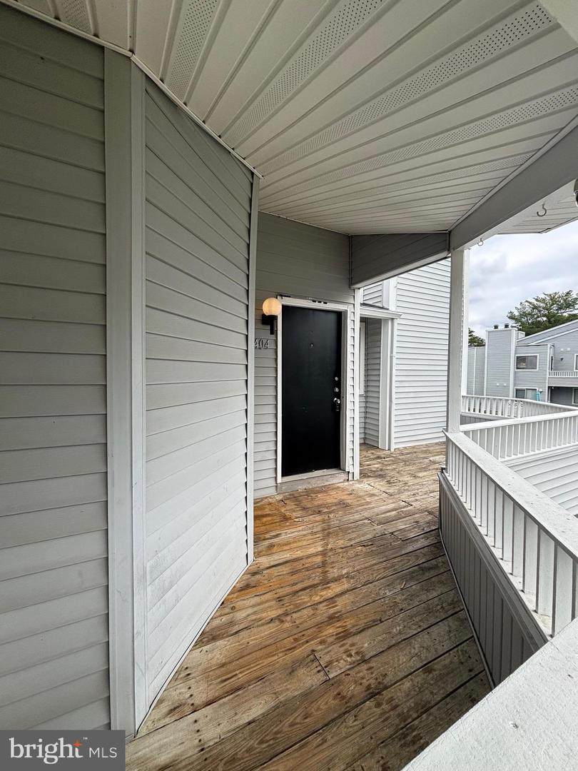 404 Shelby Court - Photo 1