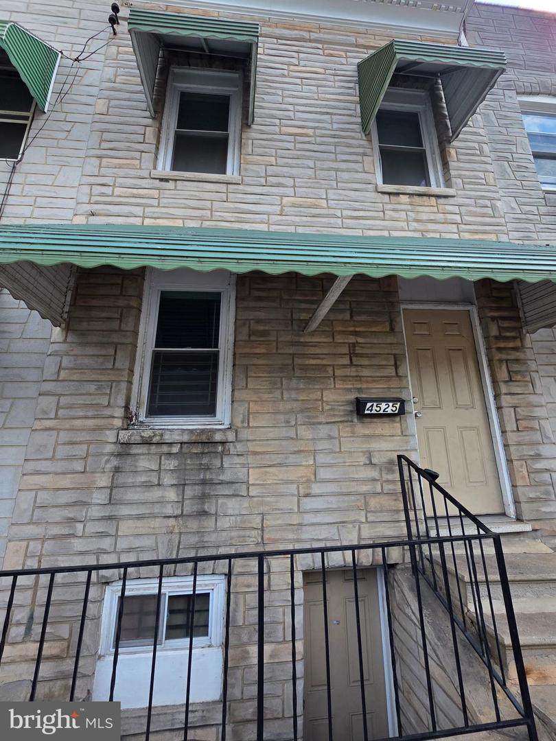 4525 Pennington Avenue - Photo 1