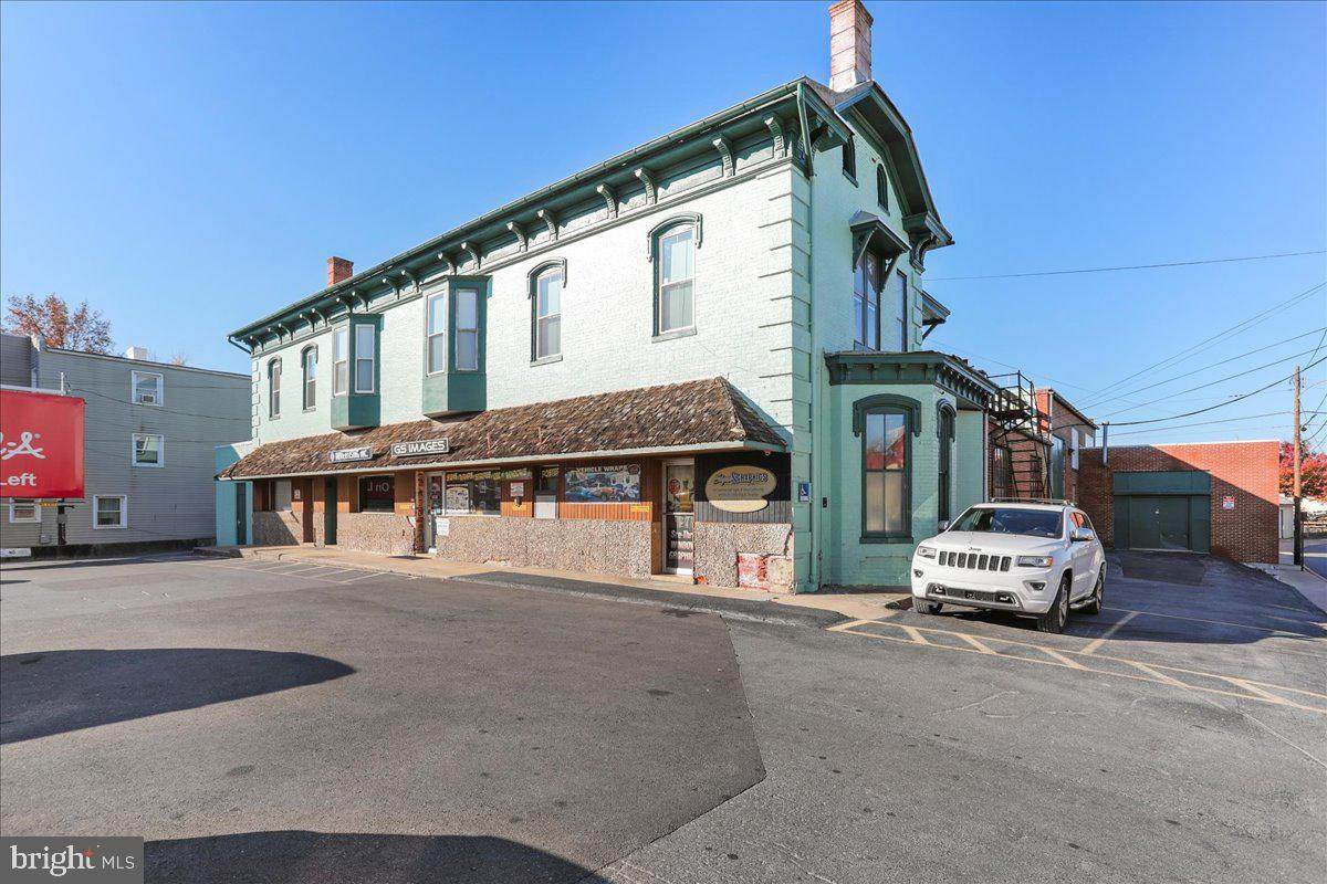 351 Potomac Street - Photo 1