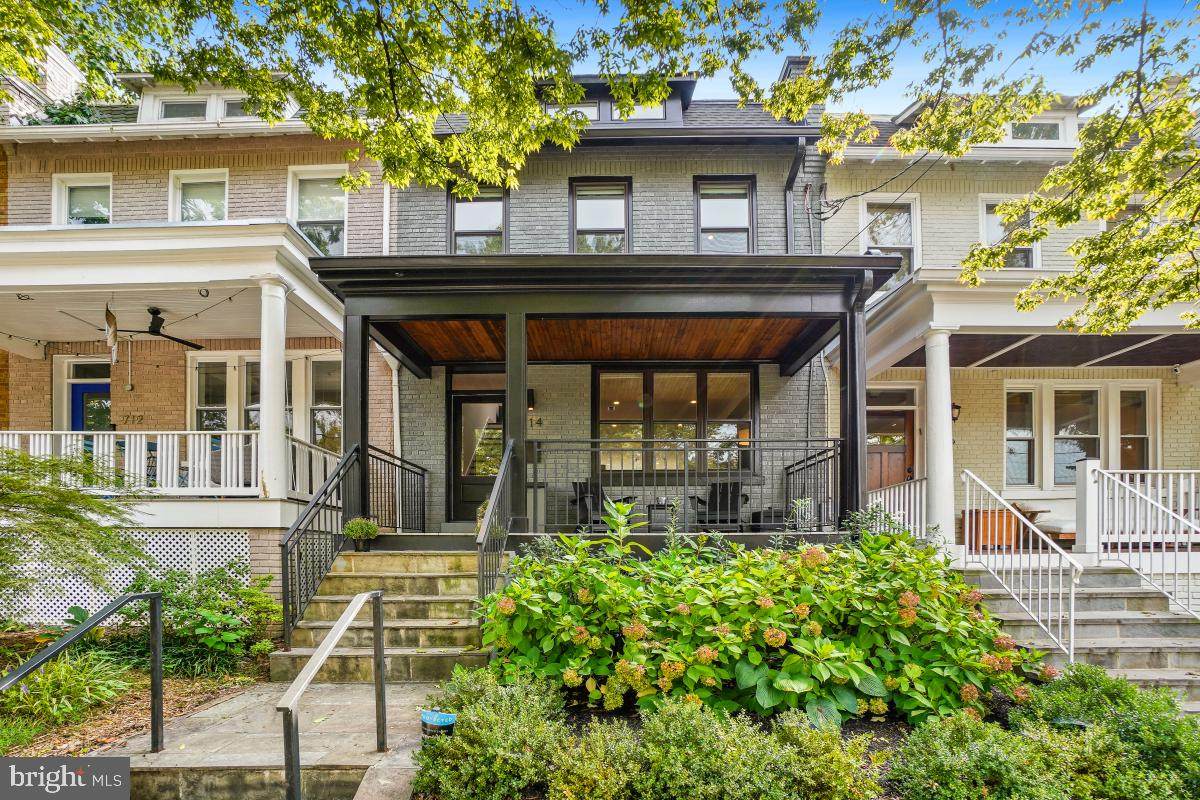 714 Decatur Street - Photo 1