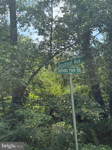 0-& 20TH BOUDINOT - Photo 1