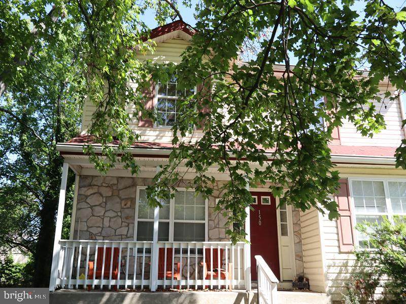 150 Youngs Avenue - Photo 1