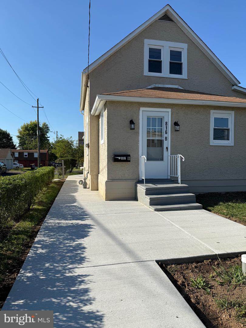 816 Kenilworth Avenue - Photo 1