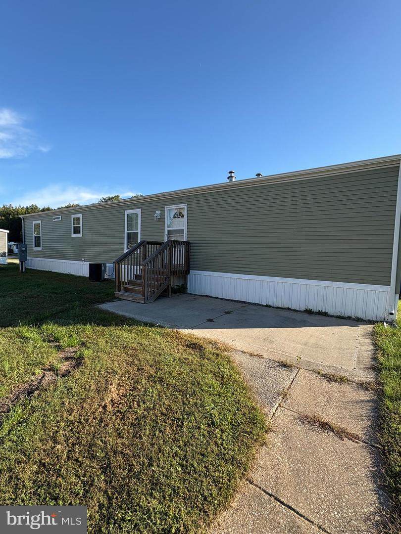 8 Rehoboth Circle - Photo 1