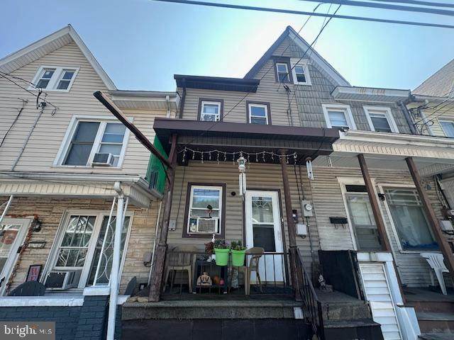 144 Girard Street - Photo 1