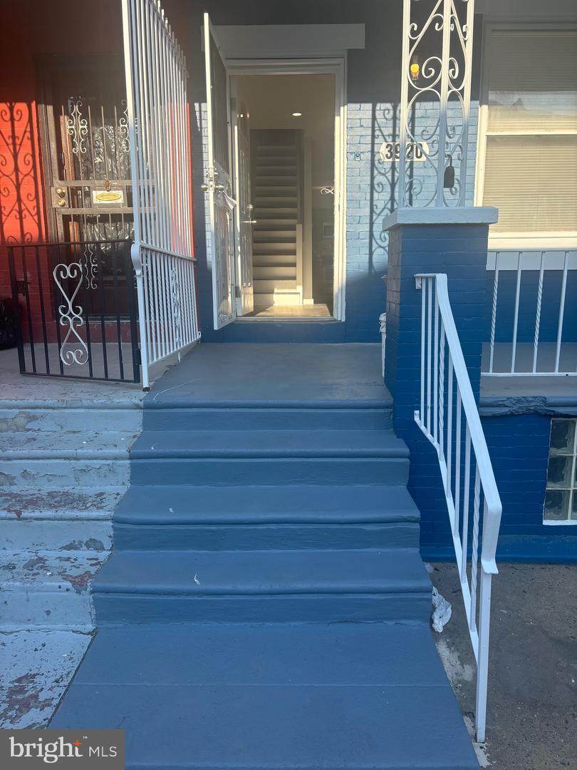 3920 Franklin Street - Photo 1