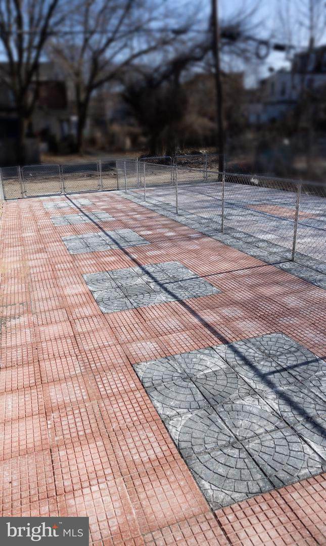 117 Walnut Avenue - Photo 1