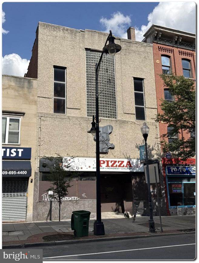 10--12 Broad Street - Photo 1