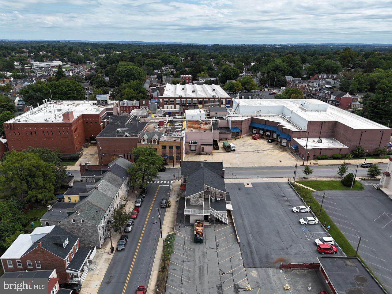 644 Manor Street - Photo 1