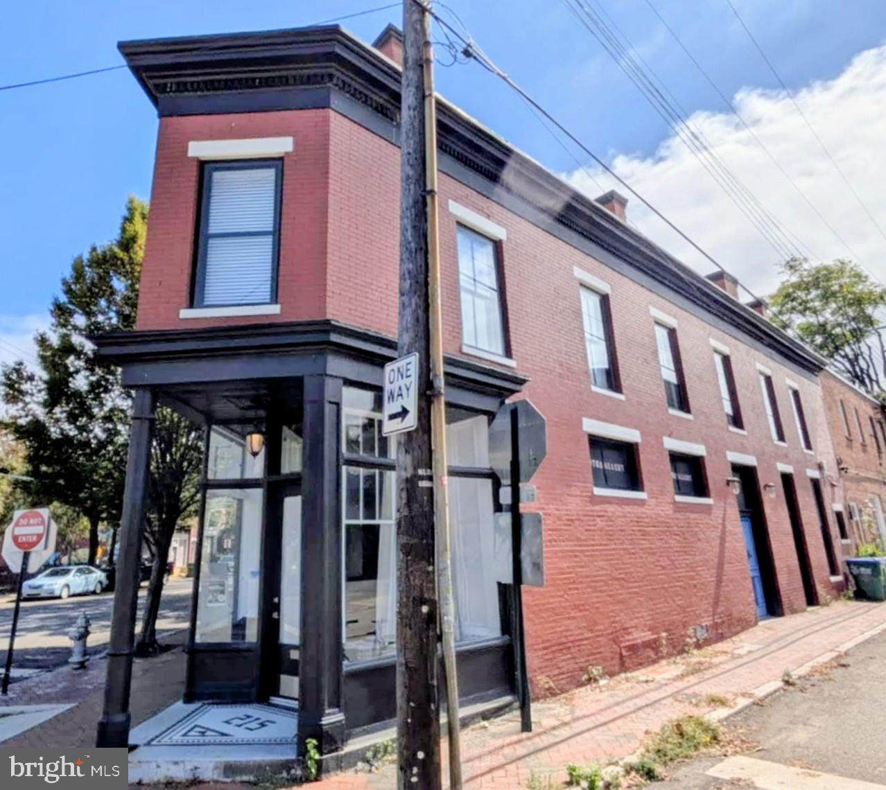 215 Clay Street - Photo 1