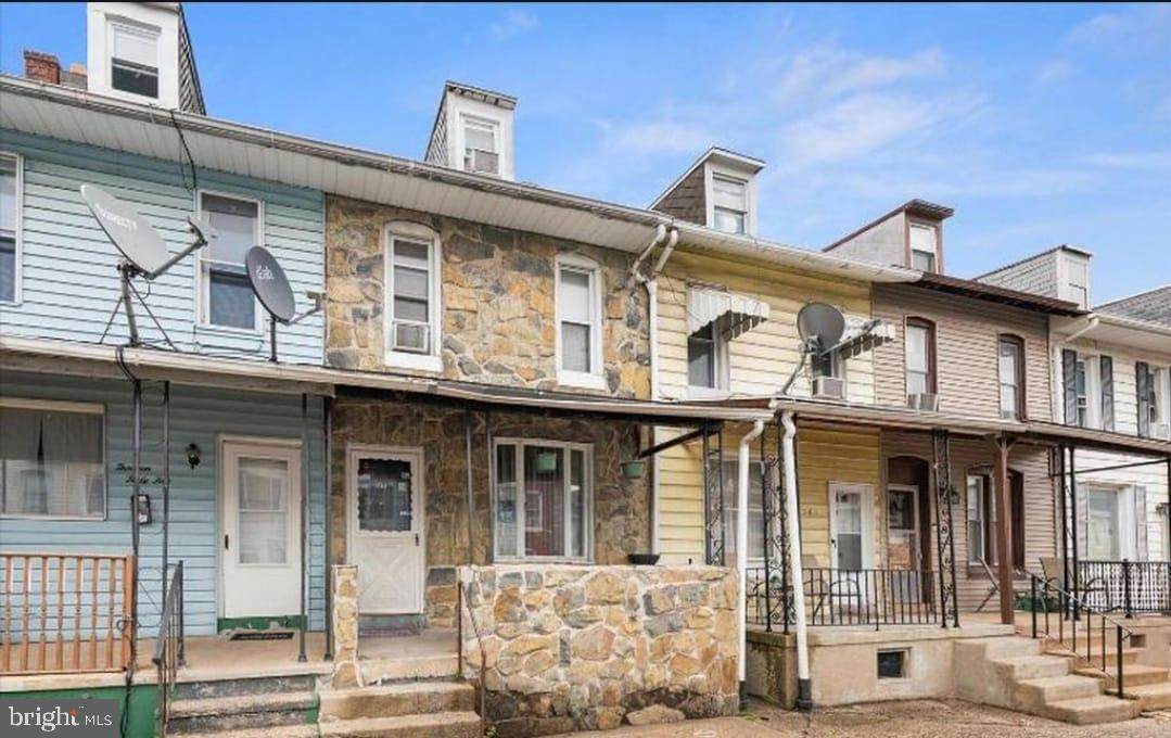 1343 Mulberry Street - Photo 1