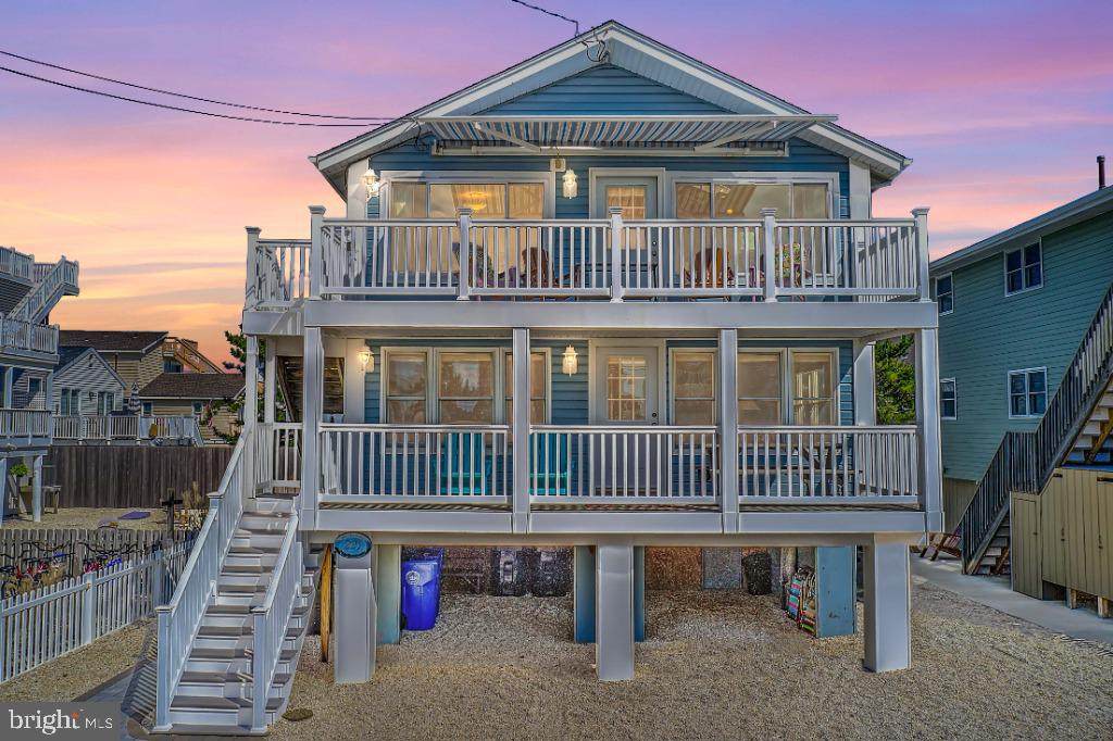 229 Merivale Avenue - Photo 1