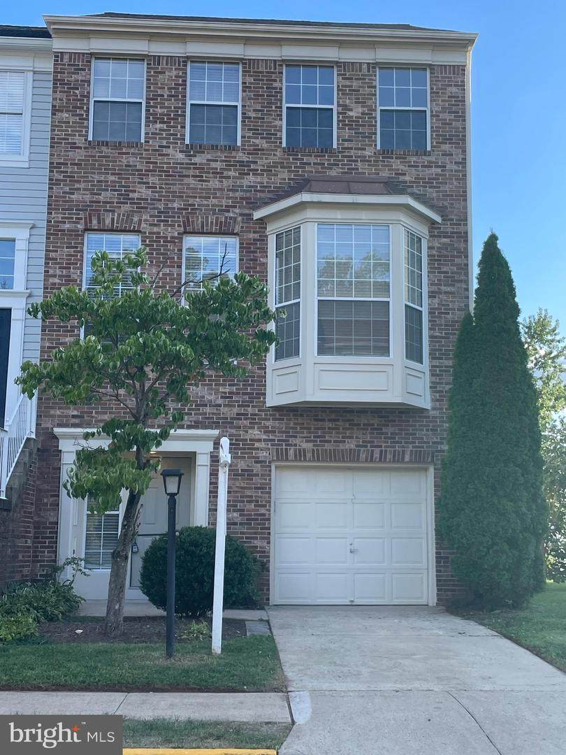 47692 Sandbank Square - Photo 1