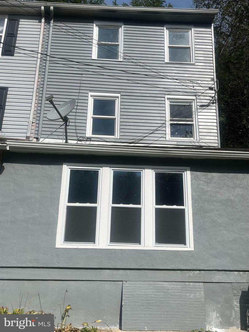 1145 Valley Station Road - Photo 1