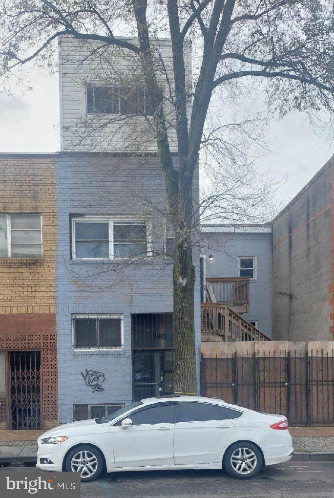 1809 Benning Road - Photo 1