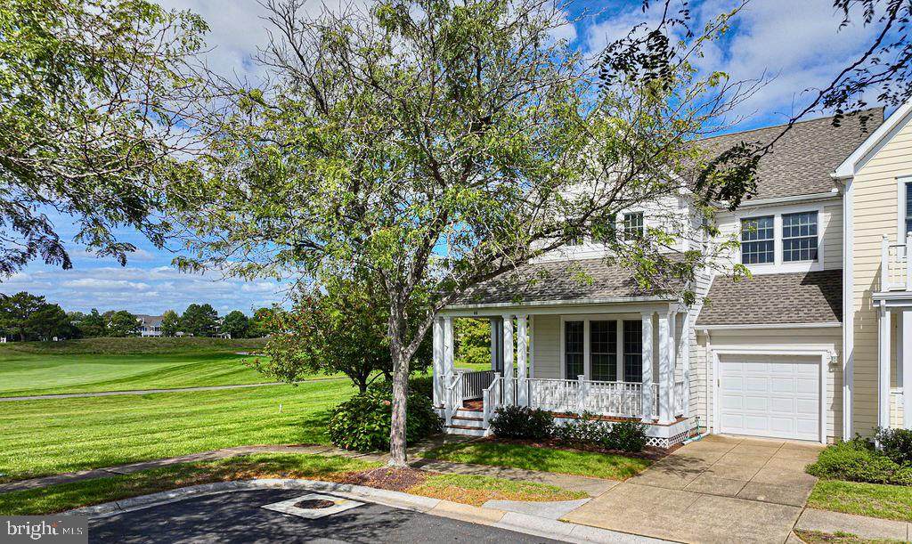 84 Willow Oak Avenue - Photo 1