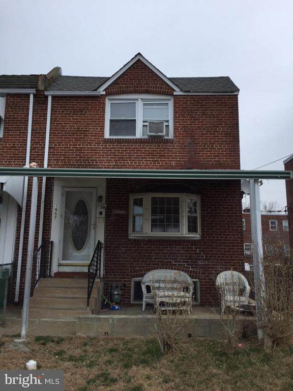 1957 Lakeview Road - Photo 1