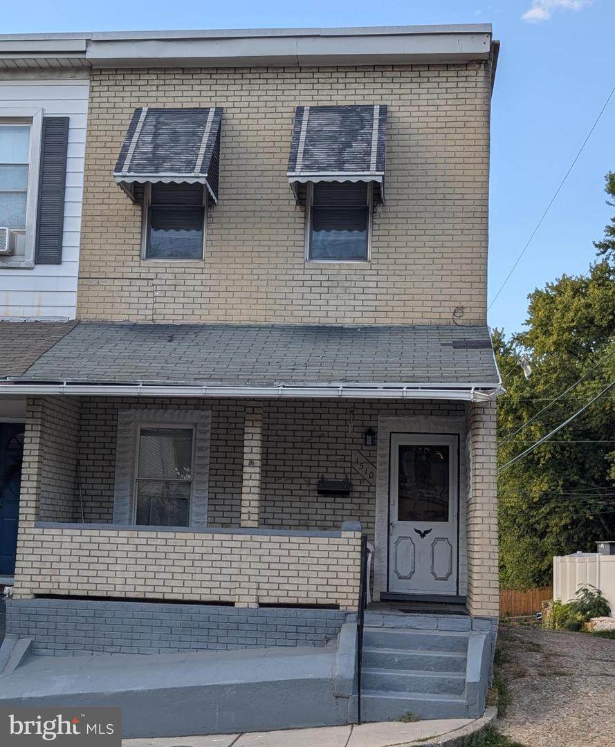 1510 36TH Street - Photo 1