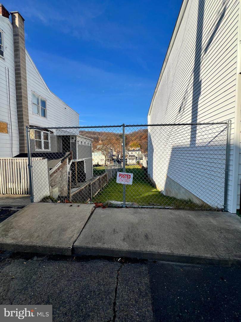 124 A Street - Photo 1