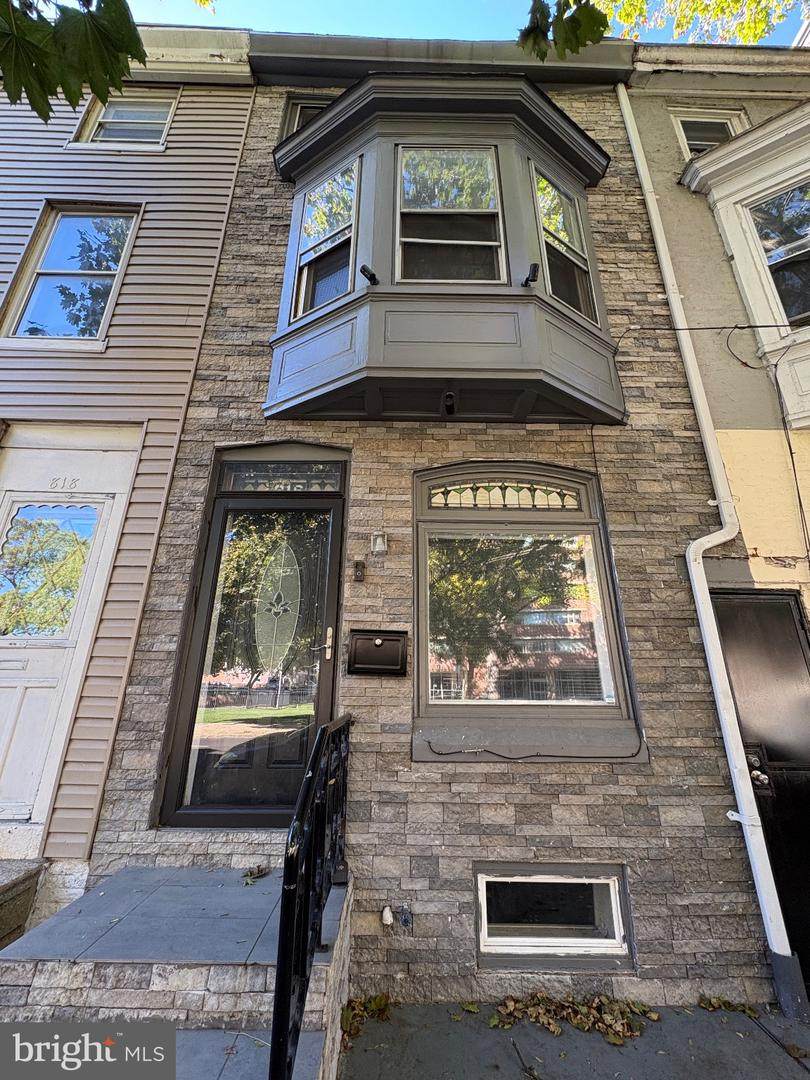 816 Franklin Street - Photo 1