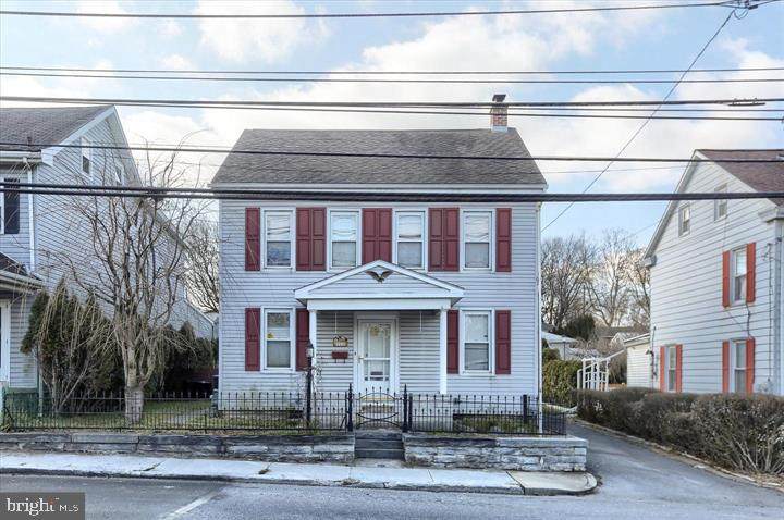 945 Cornwall Road - Photo 1