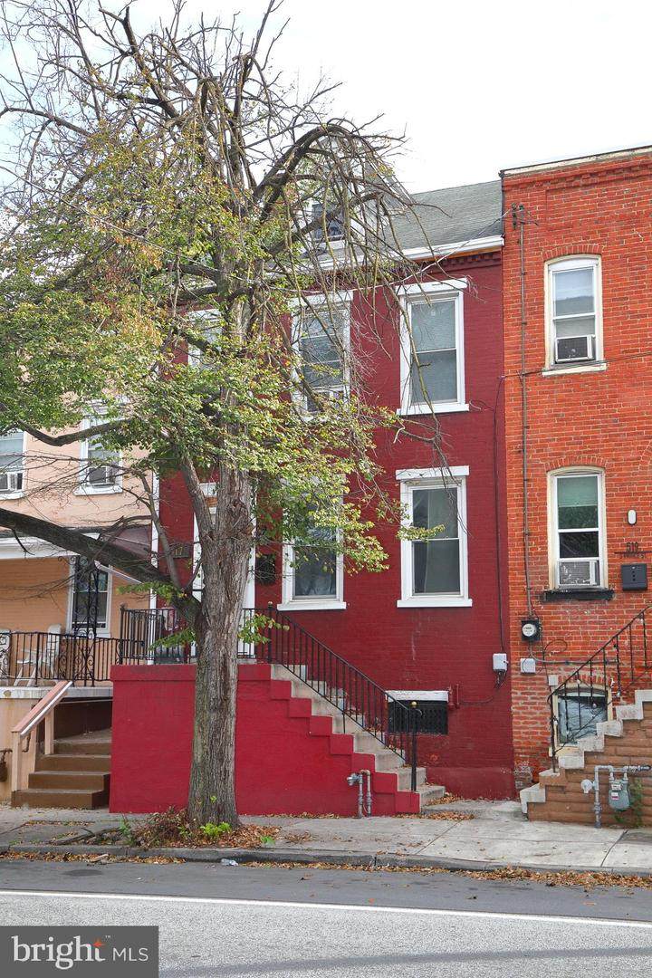 517 Prince Street - Photo 1