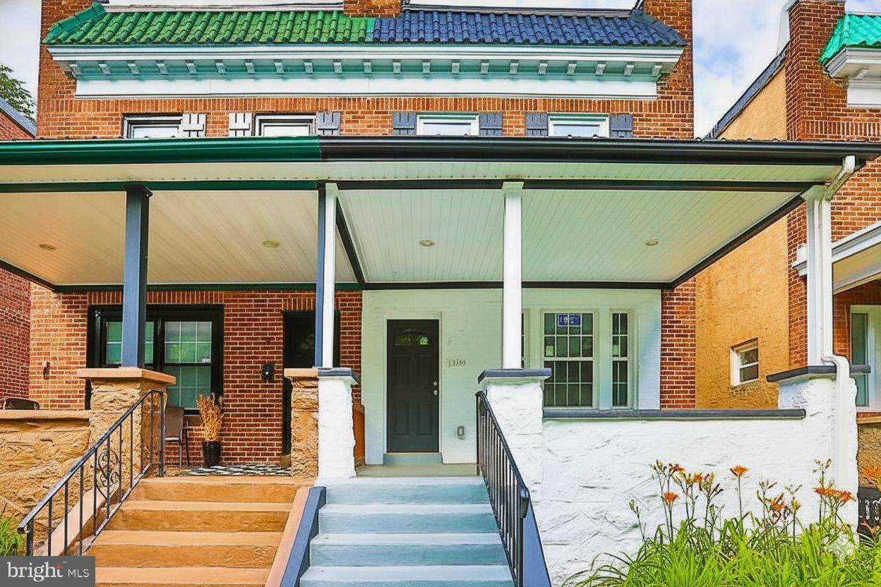 3110 Wolcott Avenue - Photo 1