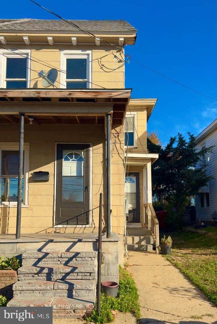 137 Penn Street - Photo 1