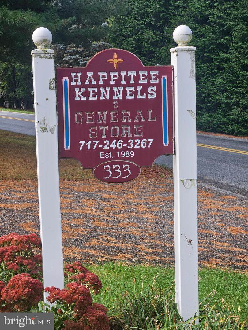 333 Newcomer Rd - Photo 1