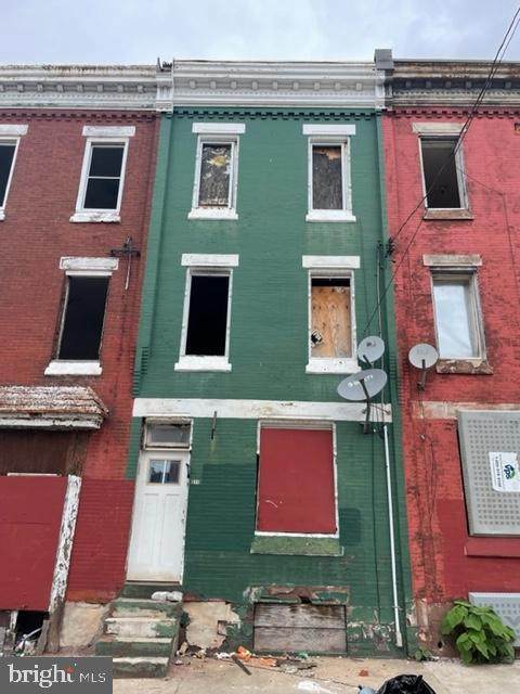 2611 Montgomery Avenue - Photo 1