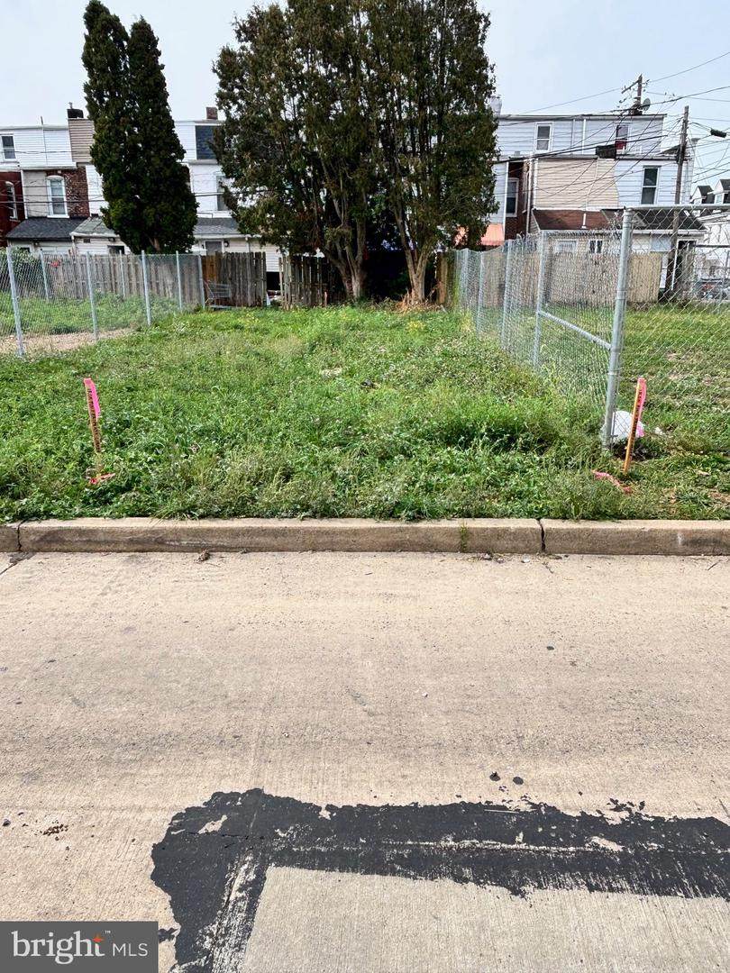 726 Fountain Street - Photo 1