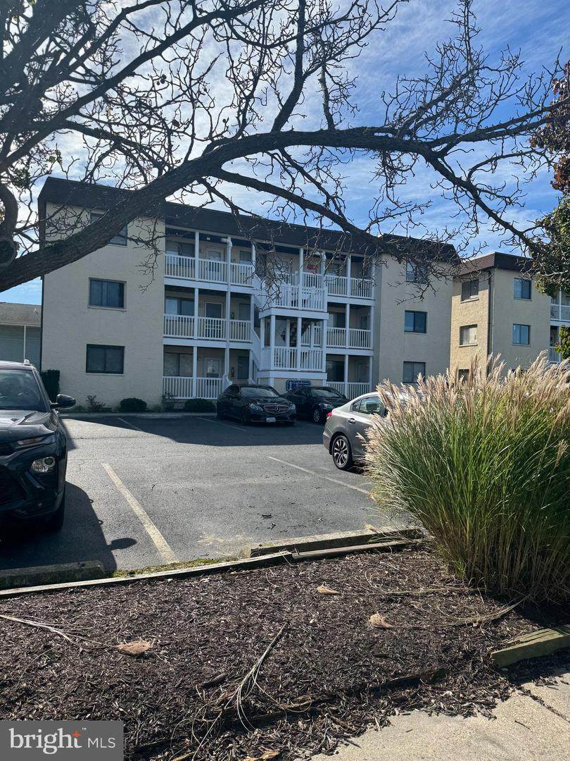 717 142ND Street - Photo 1