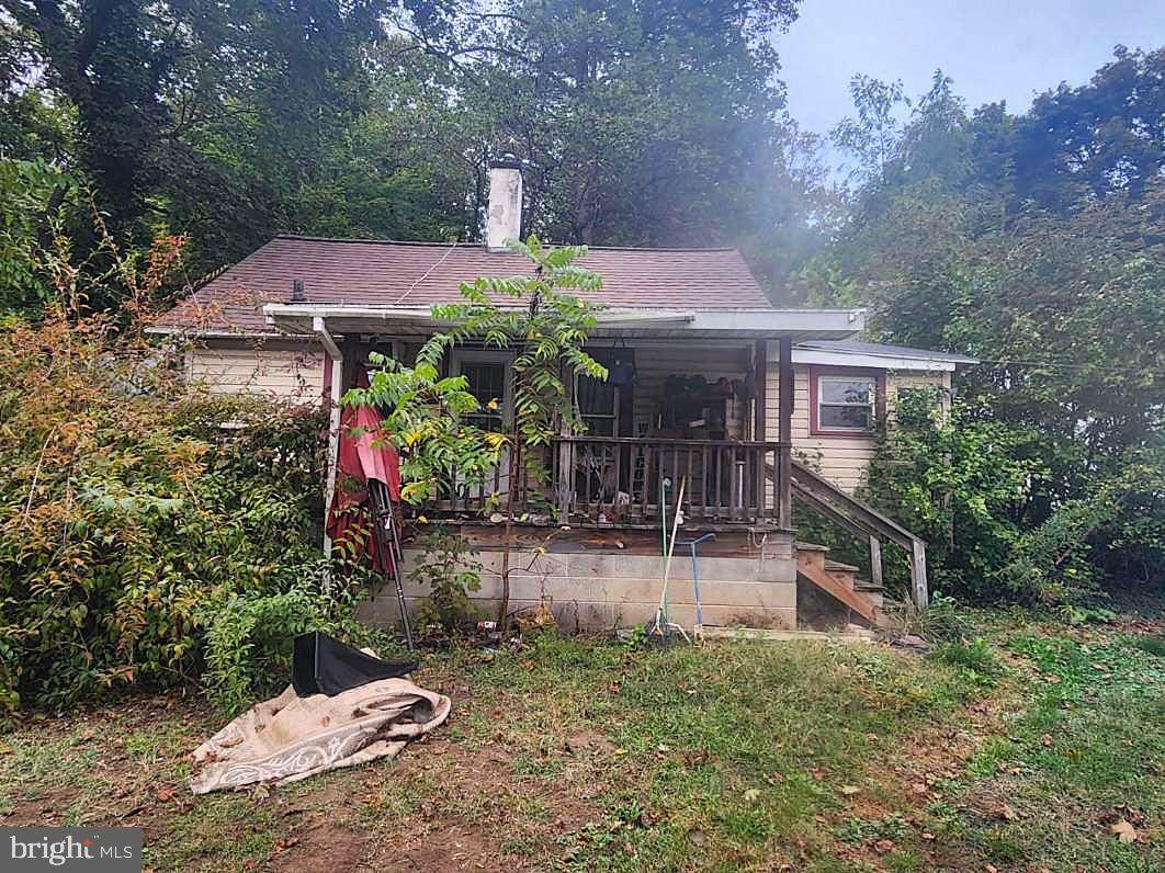 1602 Louisa Street - Photo 1