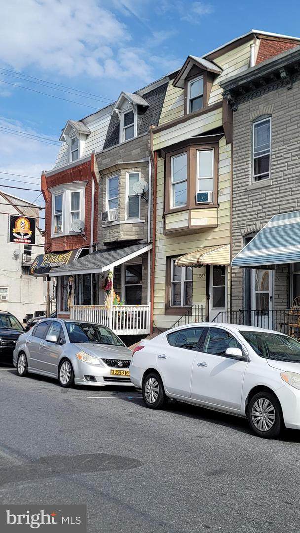 1357 10TH Street - Photo 1