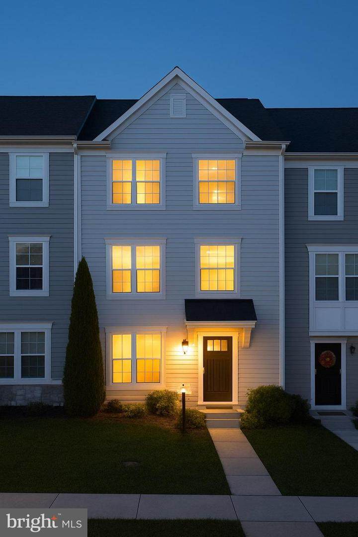 37 Britania Court - Photo 1