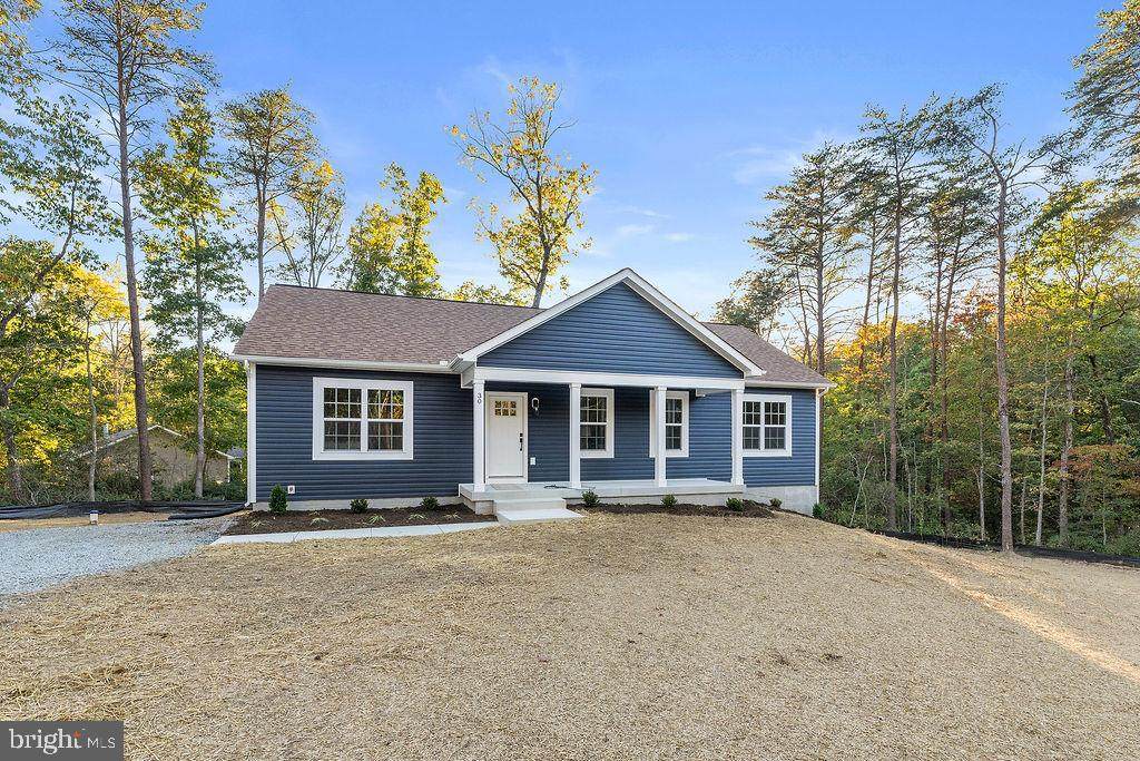 30 Hickory Circle - Photo 1