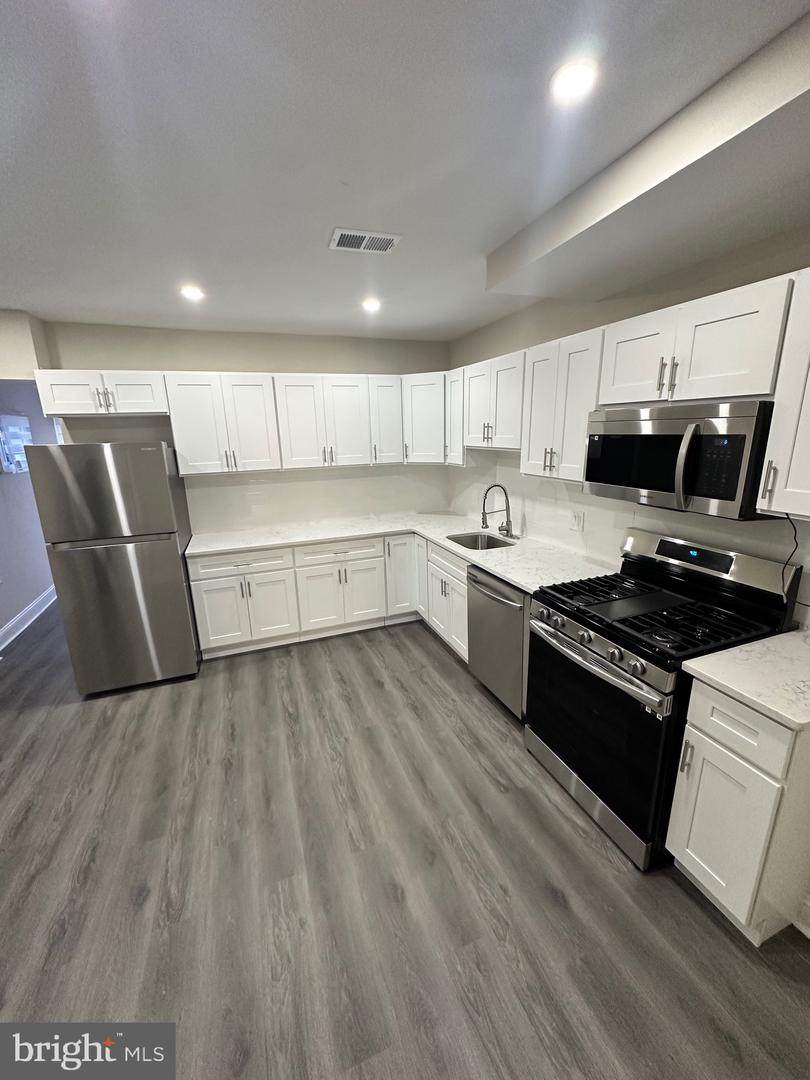 1319 Church Street - Photo 1