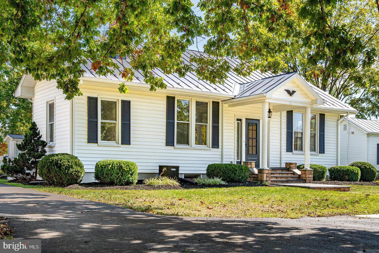 96 Park Avenue - Photo 1