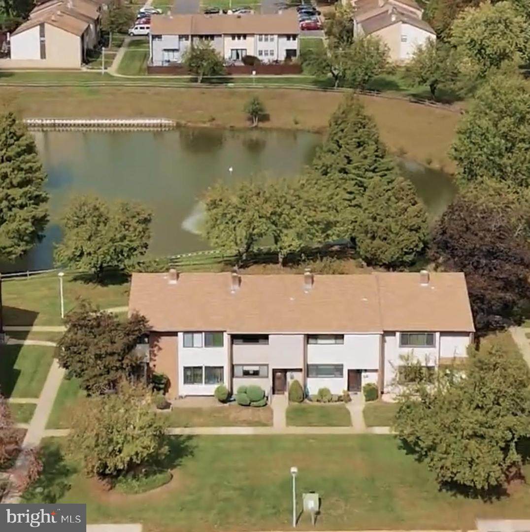 942 Jamestown Road - Photo 1