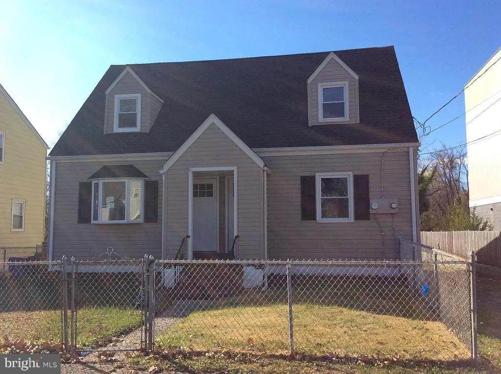 1168 Romano Avenue - Photo 1