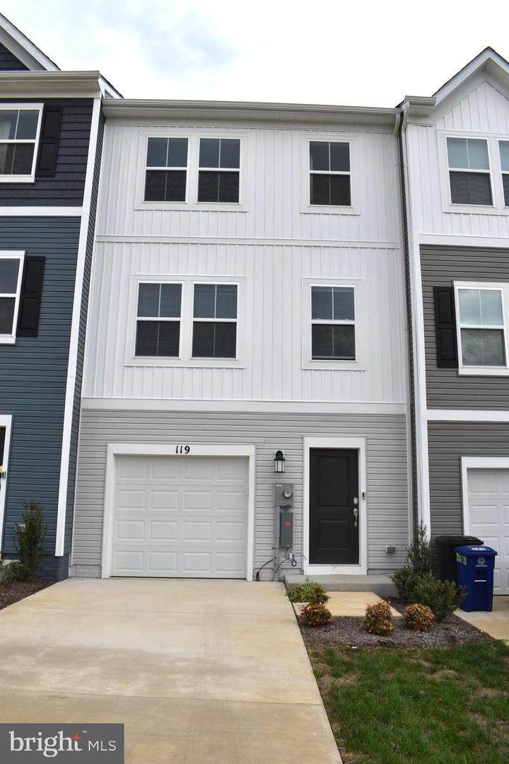 119 Brashear Drive - Photo 1