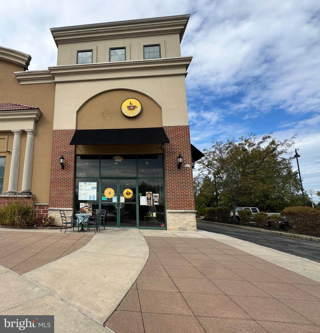 120 Center Road - Photo 1