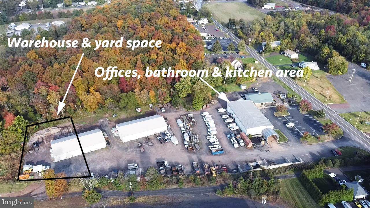 70 Hatfield Pike - Photo 1