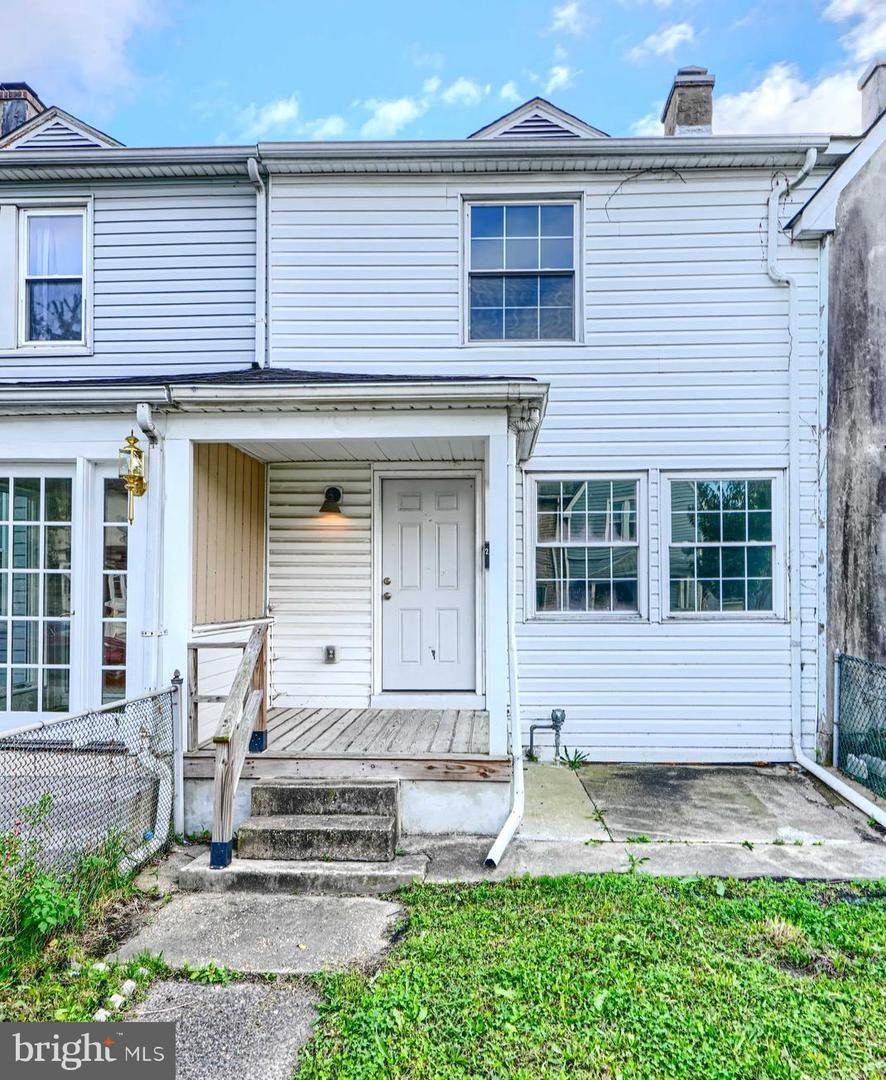 213 Colgate Avenue - Photo 1