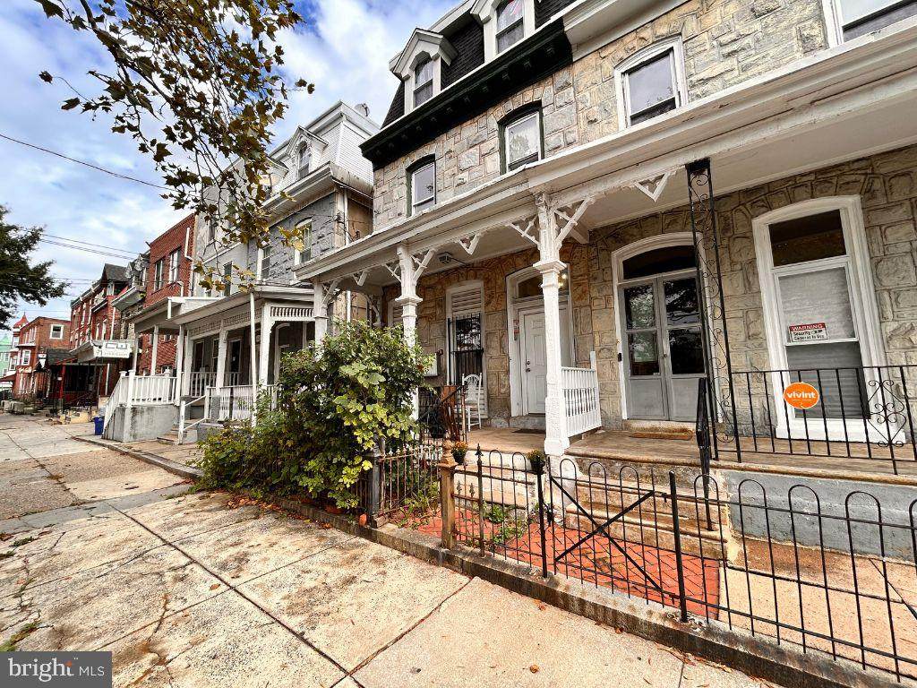 411 Preston Street - Photo 1