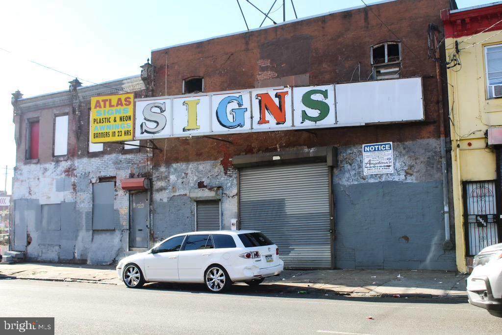 2728-30 2ND Street - Photo 1