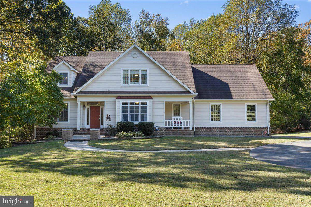 2250 Huntingfields Drive - Photo 1