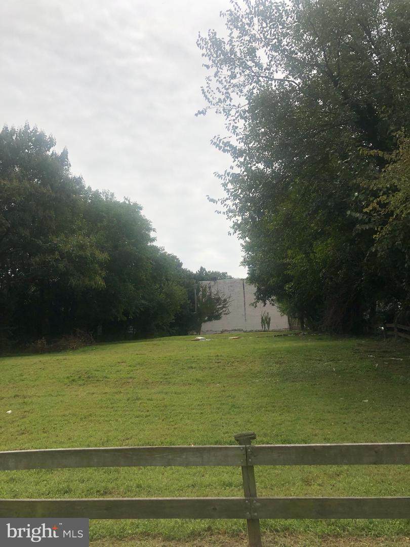 3335 17TH Street - Photo 1