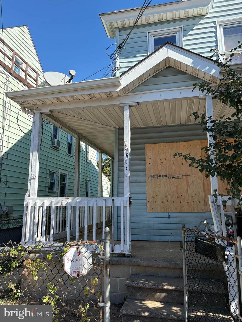 509 2ND Street - Photo 1