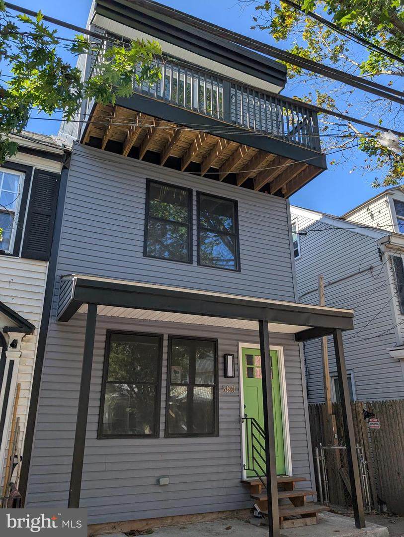 580 Bath Street - Photo 1